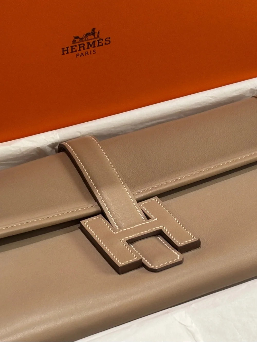 HERMES JIGE 29 CLUTCH PURSE SWIFT LEATHER, ARGILE